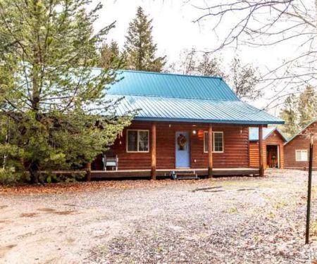 The Cozy Cabin