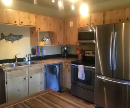 Wildlife Cabin