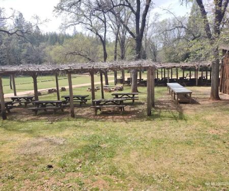 Chaw Se' Roundhouse