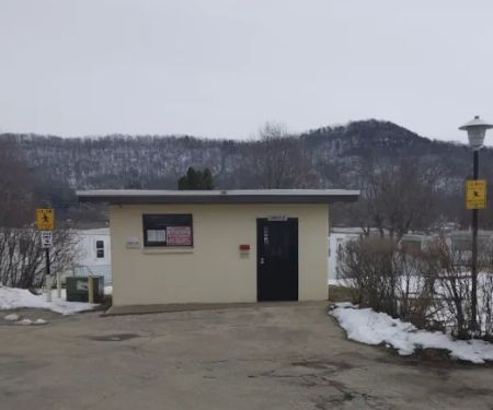 La Crosse Estates