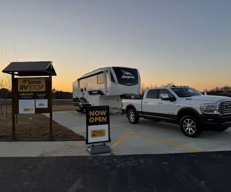 Love's RV Hookup