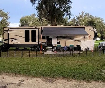 Lucky Charm RV Park