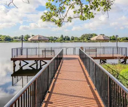 Lakeshore Landings