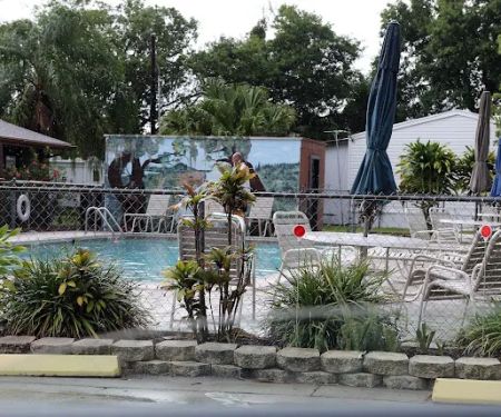 Valencia Estates