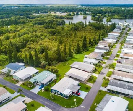 Lake Pointe Village
