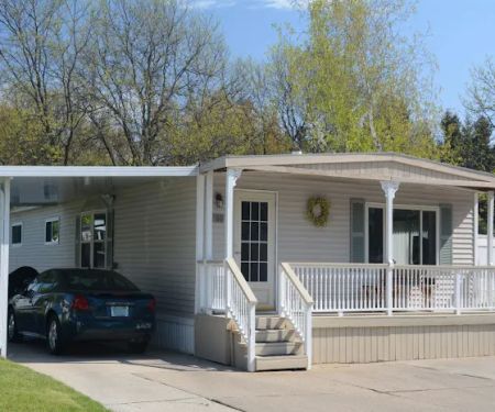 Crestview Manor Mobile Home Community