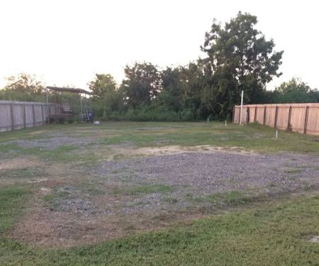 Back Porch RV Yard