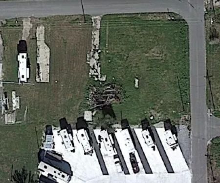 TARPONS RV PARK
