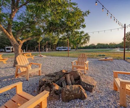 Royal Oaks RV Park