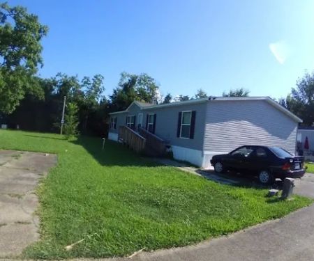 Highland Village Mobile Home Park
