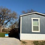 Los Robles Mobile Home Community