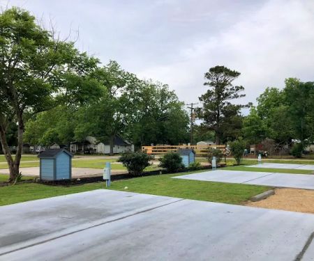 Safe Haven Mini RV Park - Markham, TX