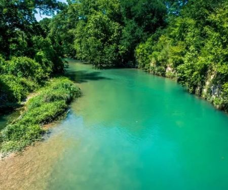 Mammoth Bend RV Park
