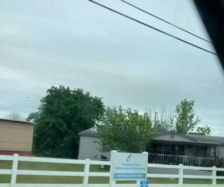 DonaHue Elite Mobile Home Community