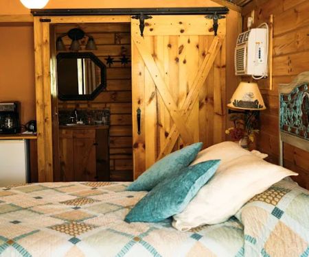 Arrowhead Point RV Park, Cabins & Campground