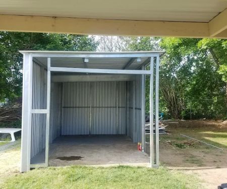 Crestwood Park LLC