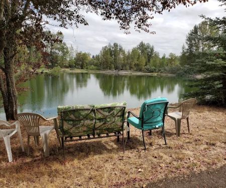Whispering Pines Mobile Lodge