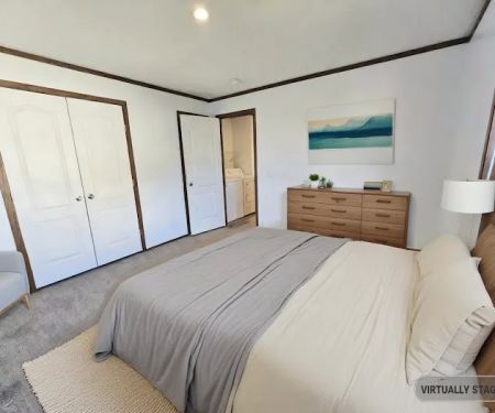 Holiday Estates Mobile Home Community