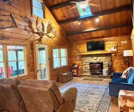 Red Roof Cabin