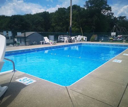 10 Acres Campground