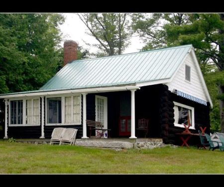 Mt. Tom Cabin