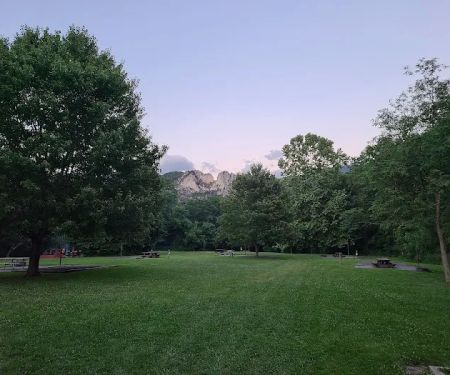 Seneca Shadows Campground