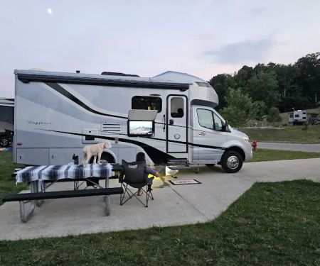 Seneca Lake Park