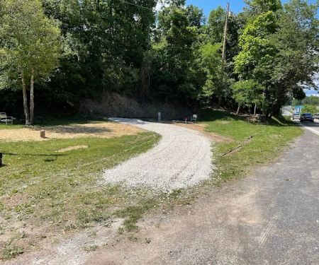 Hilltop Sunrise - Single RV Site with Electric, Water, and Sewer hookups