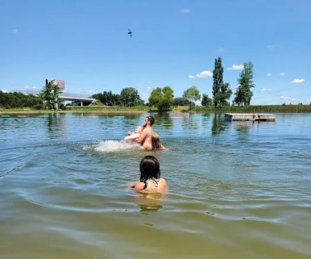 Sandy Point Lake