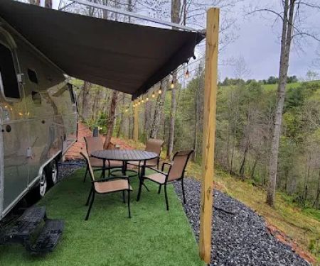 AIRSTREAM Camping Cabin