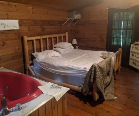 Love Bird Cabin