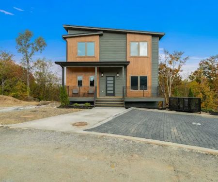 The Parkway Place
