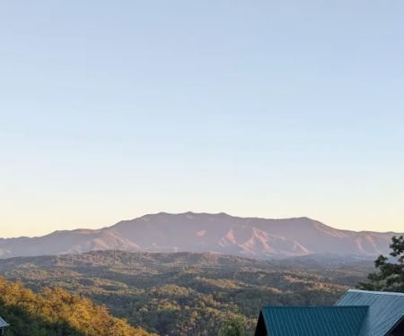 Sugar & Spice Cabin