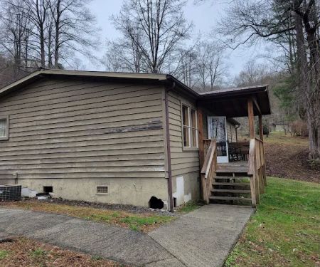 Cabin 617