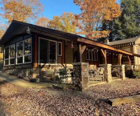 Treeborn Lodge