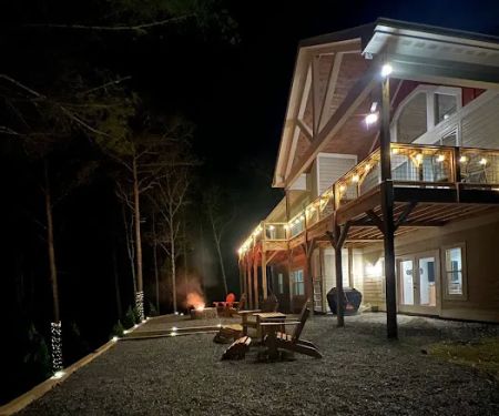 Lakeside Paradise