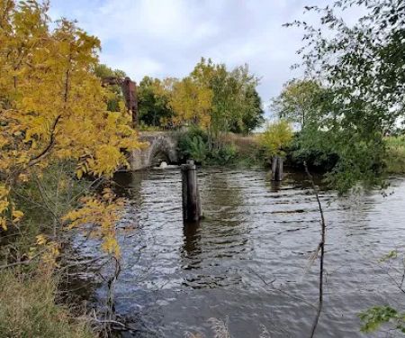 Lock 22 Camping