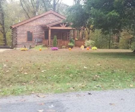 AdamsRock Cabins