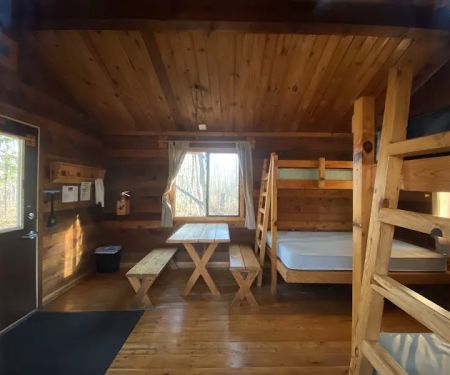 CAMPER CABIN 31CC