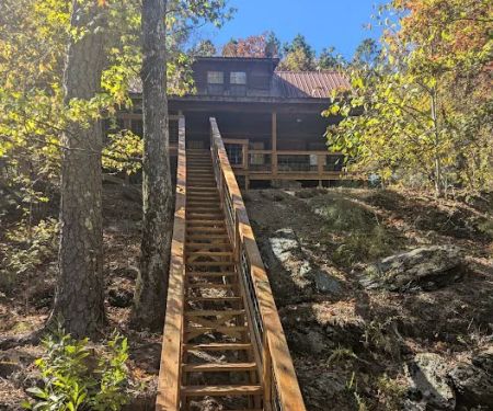 Macks Creek Cabins