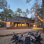 Crooked Elbow Cabin