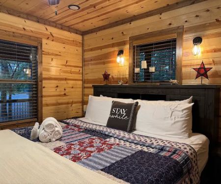 Copper Spur Lodge