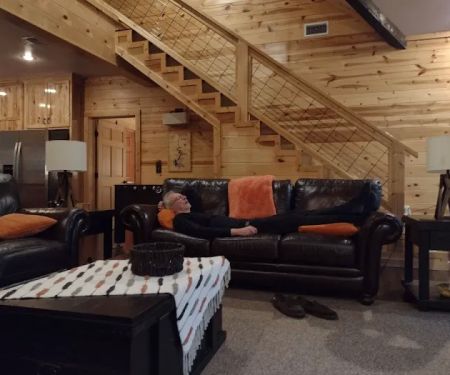 Fox Tales Cabin