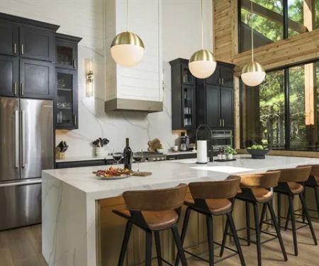Moonraker Cabin
