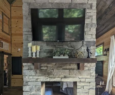 Lovers Lodge