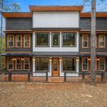 Saloon Creek Lodge