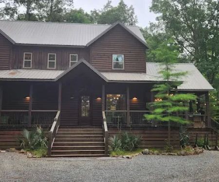 Creekview Lodge