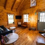 Bigfoots Log Cabin
