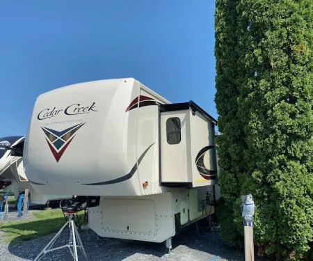 Pine Hill RV Park