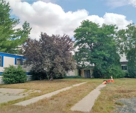 Gansett Mobile Home Park
